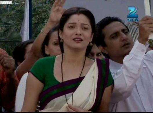 Archana in Love [302]