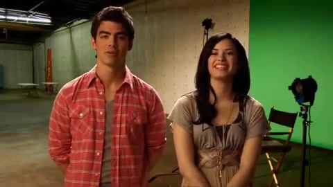 Oceans Bloopers - Joe Jonas and Demi Lovato 0280 - Demilush and Joe - Oceans Bloopers