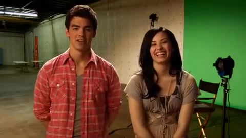 Oceans Bloopers - Joe Jonas and Demi Lovato 0294 - Demilush and Joe - Oceans Bloopers