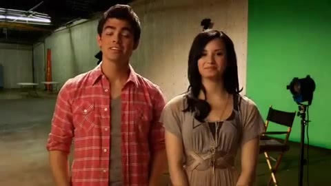 Oceans Bloopers - Joe Jonas and Demi Lovato 0344