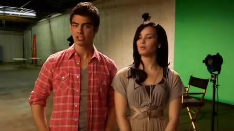 Oceans Bloopers - Joe Jonas and Demi Lovato 0362