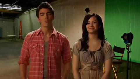 Oceans Bloopers - Joe Jonas and Demi Lovato 0383