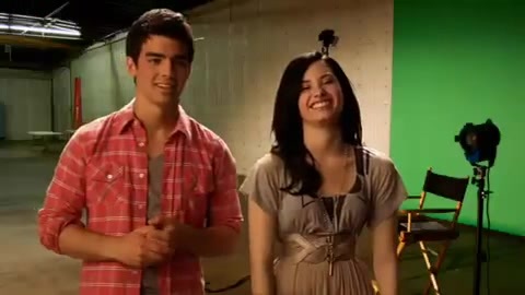 Oceans Bloopers - Joe Jonas and Demi Lovato 0685
