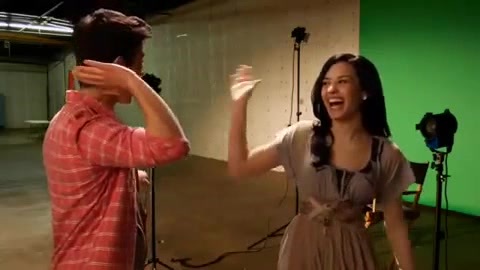 Oceans Bloopers - Joe Jonas and Demi Lovato 0921
