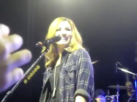 bscap0145 - Demi Answers Fans Question WOULD YOU GO LESBIAN FOR LOVATICS Sao Paulo Brazil