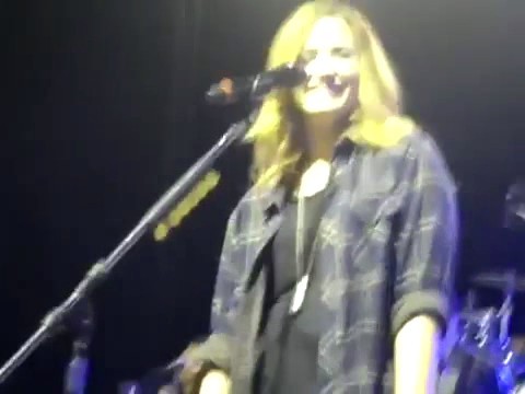 bscap0250 - Demi Answers Fans Question WOULD YOU GO LESBIAN FOR LOVATICS Sao Paulo Brazil