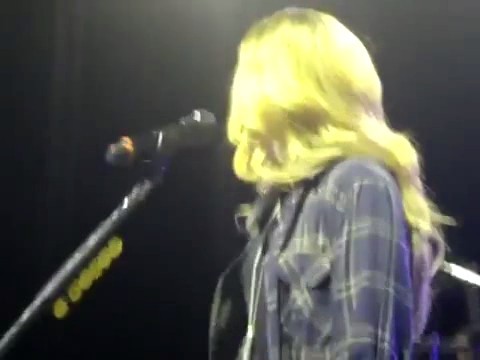 bscap0263 - Demi Answers Fans Question WOULD YOU GO LESBIAN FOR LOVATICS Sao Paulo Brazil