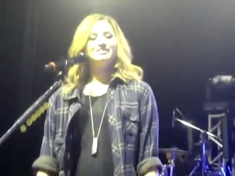 bscap0278 - Demi Answers Fans Question WOULD YOU GO LESBIAN FOR LOVATICS Sao Paulo Brazil