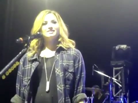 bscap0283 - Demi Answers Fans Question WOULD YOU GO LESBIAN FOR LOVATICS Sao Paulo Brazil