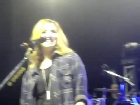 bscap0307 - Demi Answers Fans Question WOULD YOU GO LESBIAN FOR LOVATICS Sao Paulo Brazil