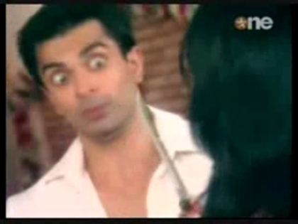 00_00_41 - D-Kajen Kitchen Scene- 3rd June-D