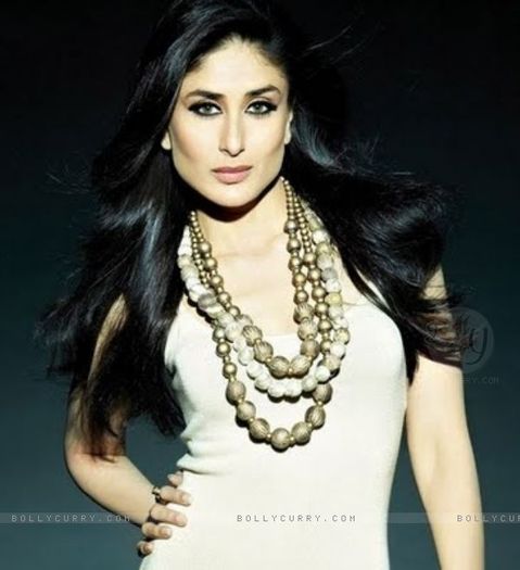  - 0 Kareena Kapoor