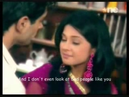 00_01_31 - jennifer winget 4
