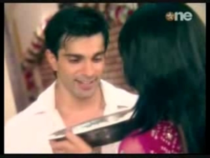 00_01_51 - jennifer winget 4
