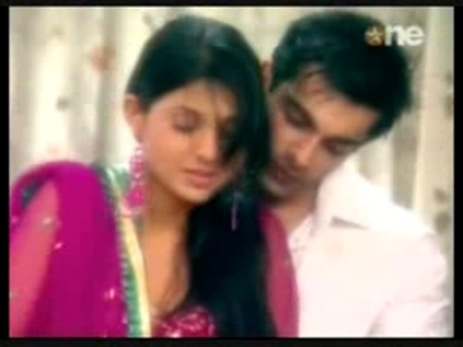 00_03_23 - jennifer winget 4