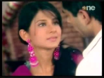 00_04_28 - jennifer winget 4