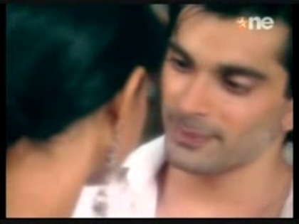 00_04_39 - jennifer winget 4