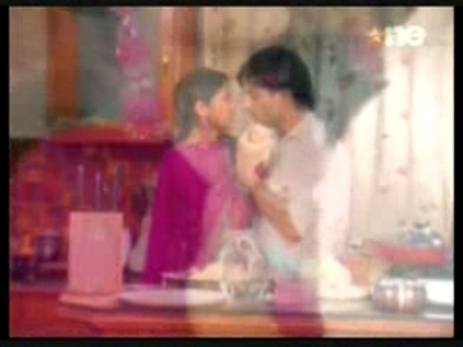 00_04_49 - jennifer winget 4