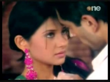 00_04_59 - jennifer winget 4