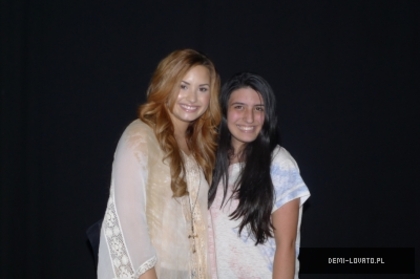 iAdoreMyDemetriutza (67) - ABC - Demizulicii With The Fans