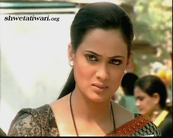 183769_460582587254_35221057254_5068561_7807485_n - Shweta Tiwari