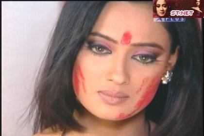 185743_460582772254_35221057254_5068566_8288150_n - Shweta Tiwari