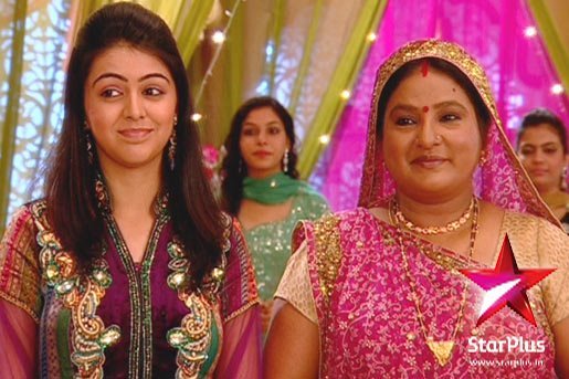 419979_186990081416234_100003157303250_302985_915328273_n - Sapna Babul Ka Bidaai-Culoarea Fericirii