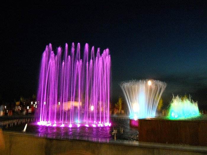 246960_114698508617700_100002326545015_139643_121690_n - in orasul Slatina