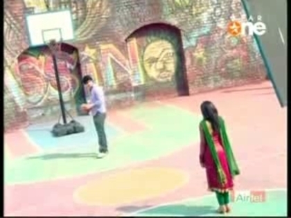 00_01_15 - jennifer winget 4