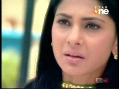 00_02_23 - jennifer winget 4