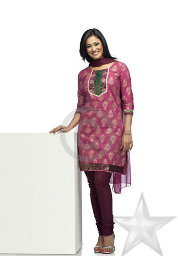 64947_10150474105782255_35221057254_7346004_565199744_n - Shweta Tiwari