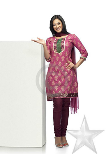 422439_10150474105577255_35221057254_7346001_2079273049_n - Shweta Tiwari