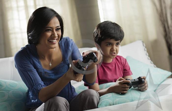 418277_10150471142397255_35221057254_7336353_2061812764_n - Shweta Tiwari