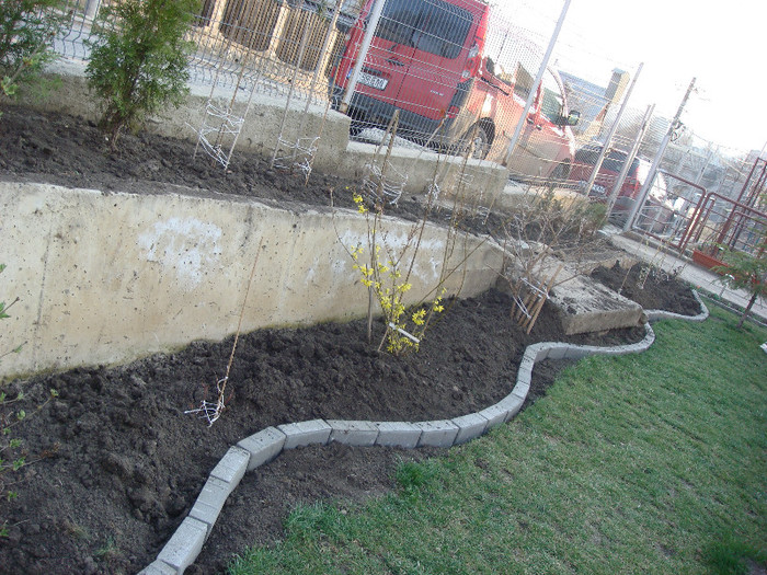 DSC03799 - aprilie 2012