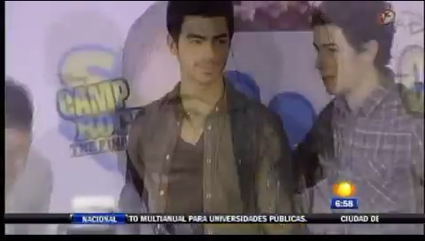 bscap0062 - Demi - Entrevista en Mexico Soy Fan de Danna Paola