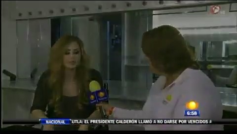 bscap0233 - Demi - Entrevista en Mexico Soy Fan de Danna Paola
