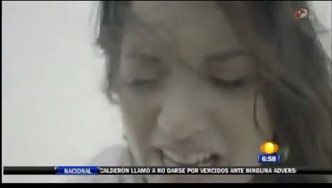 bscap0248 - Demi - Entrevista en Mexico Soy Fan de Danna Paola