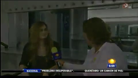 bscap0322 - Demi - Entrevista en Mexico Soy Fan de Danna Paola