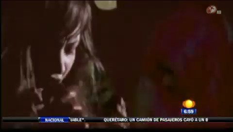 bscap0333 - Demi - Entrevista en Mexico Soy Fan de Danna Paola