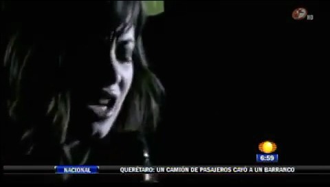 bscap0338 - Demi - Entrevista en Mexico Soy Fan de Danna Paola