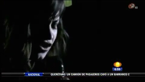 bscap0339 - Demi - Entrevista en Mexico Soy Fan de Danna Paola