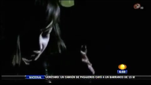 bscap0343 - Demi - Entrevista en Mexico Soy Fan de Danna Paola