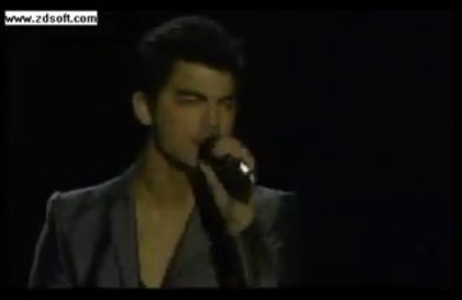 bscap0515 - Demilush and Jonas Brothers - Wouldnt Change a Thing - Foro Sol Octomber 24 2010 Part oo2