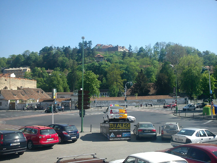 In sfarsit primavara si la Brasov ... - BRASOV - ASPECTE