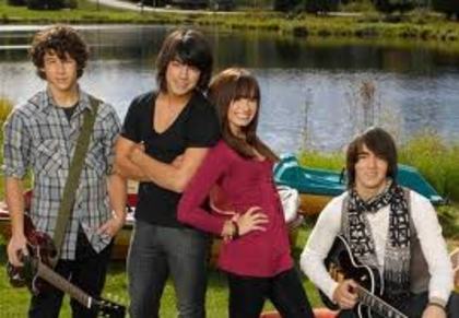 images (9) - camp rock2