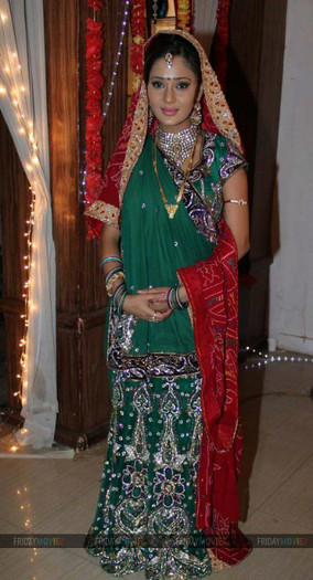 581630_213139328801309_100003157303250_373480_2091237258_n - xxSadhna-Sara Khanxx