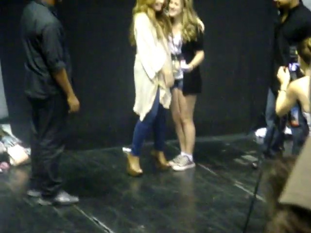bscap0046 - Demi - Meet And Greet Belo Horizonte - Brazil