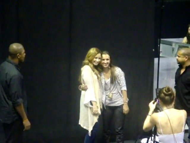 bscap0186 - Demi - Meet And Greet Belo Horizonte - Brazil