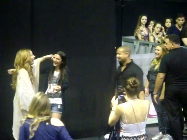 bscap0196 - Demi - Meet And Greet Belo Horizonte - Brazil
