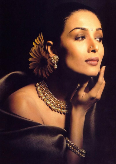  - x-Malaika Arora Khan